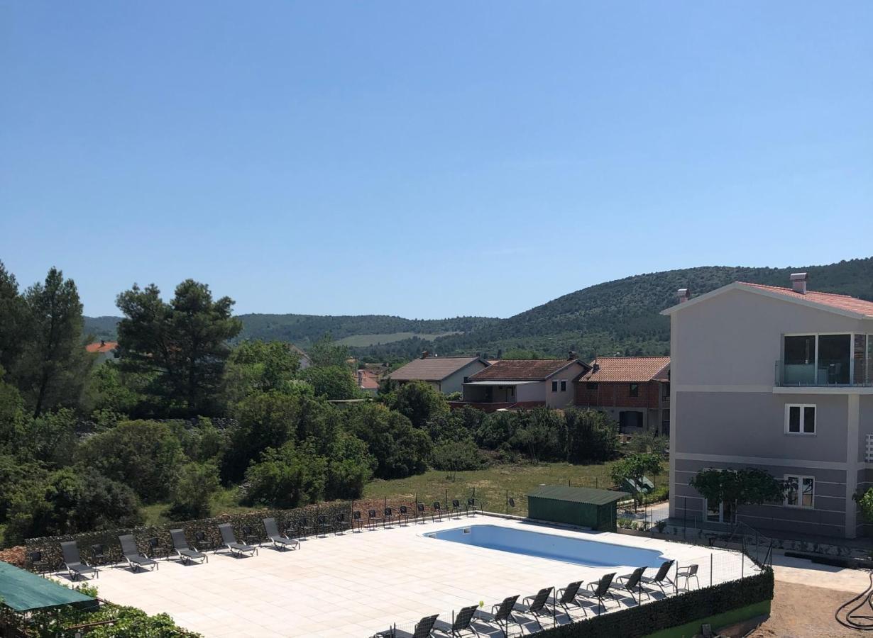Lipovac Resort Ficus Bilice Εξωτερικό φωτογραφία