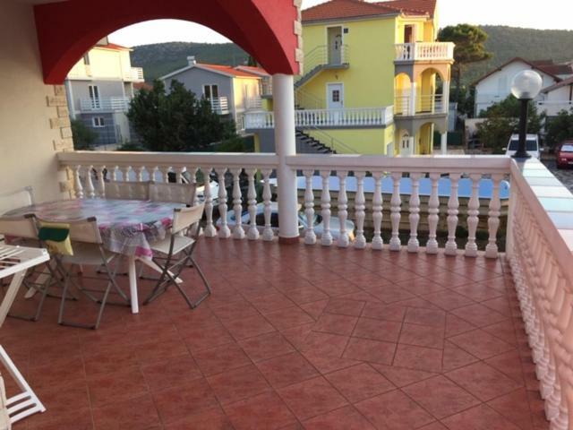 Lipovac Resort Ficus Bilice Εξωτερικό φωτογραφία